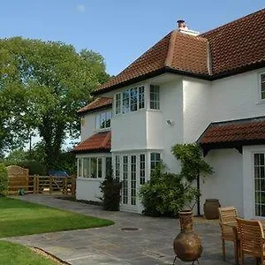 2* Bed & Breakfast Straightway Head House